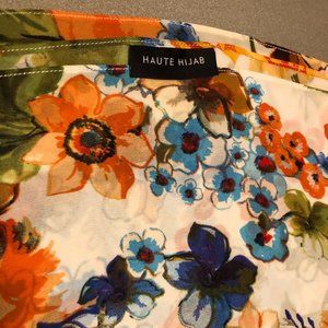 Haute Hijab floral print rectangular scarf
